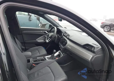 2025 Audi Q3 Premium 45 Tfsi S Line Quattro Tiptronic z USA, uszkodzony, nr VIN WA1DECF30S1085760